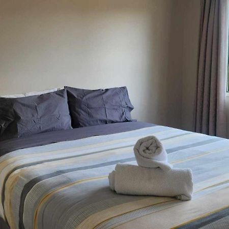 Pinegrove Cottages - Unit1 Twizel Esterno foto